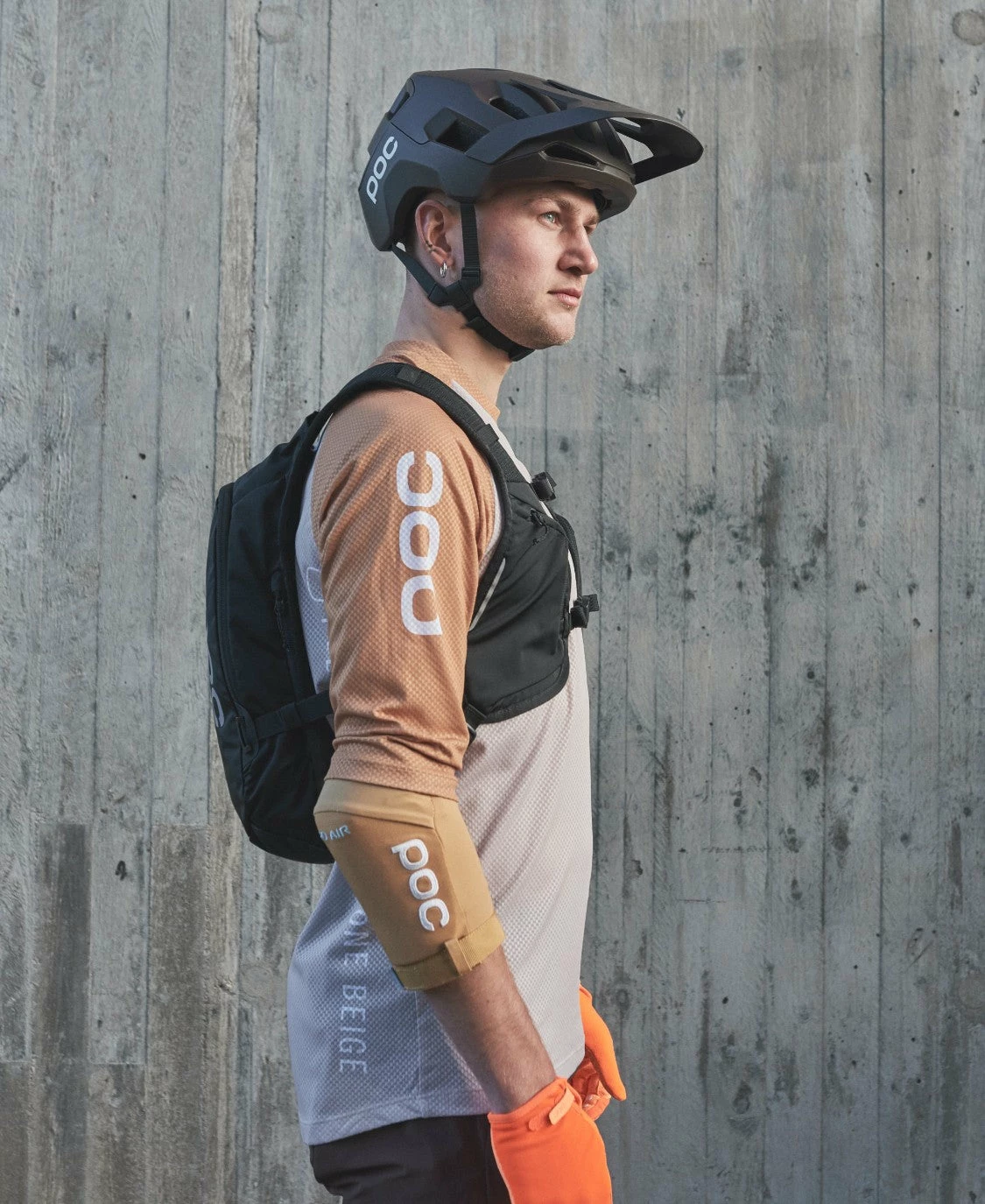 POC Sports Accessories Column VPD Backpack 13L 8 POC Sports Accessories Column VPD Backpack 13L