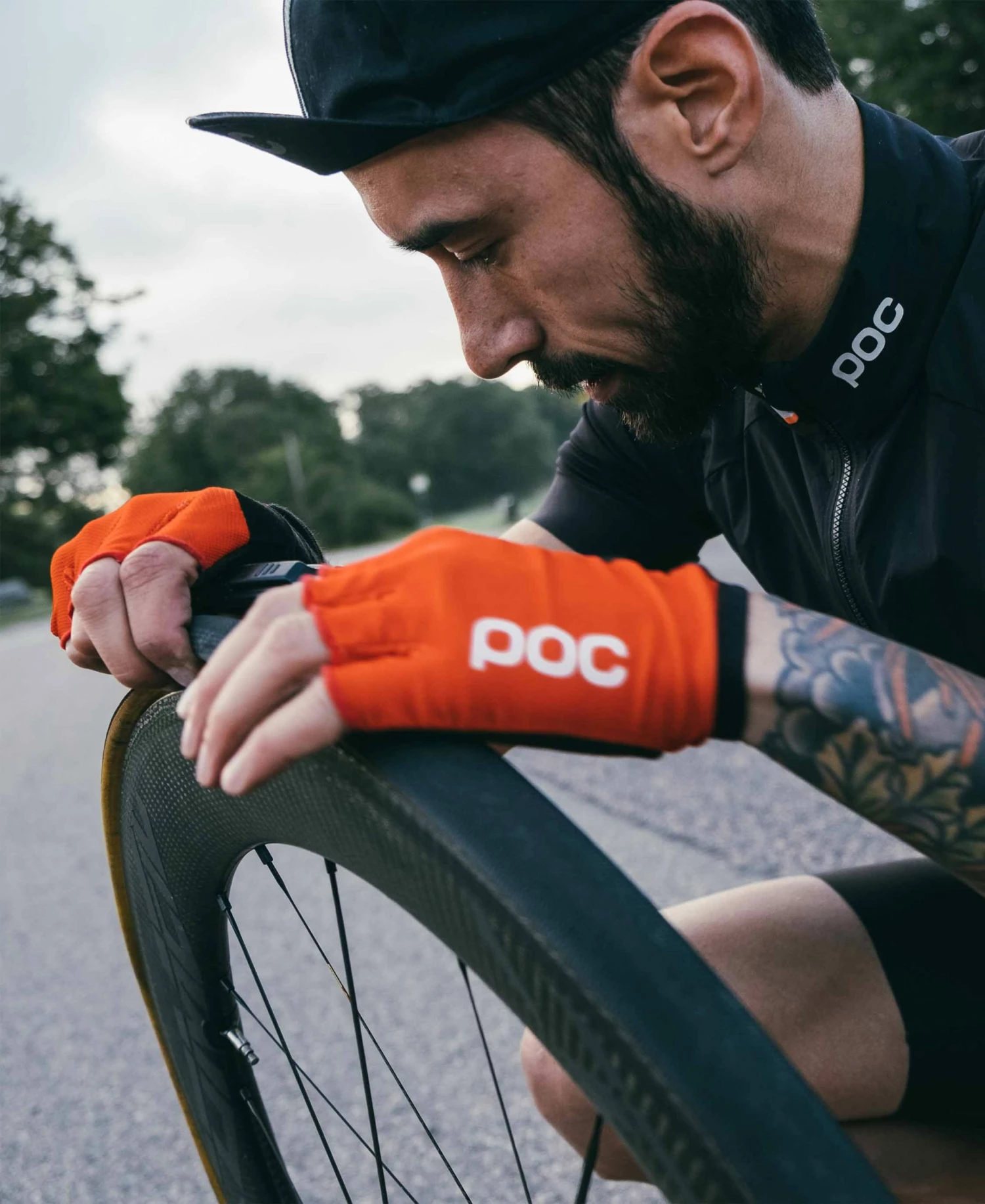 POC Essential Road Mesh Short Glove Gloves 10 POC Essential Road Mesh Short Glove Gloves