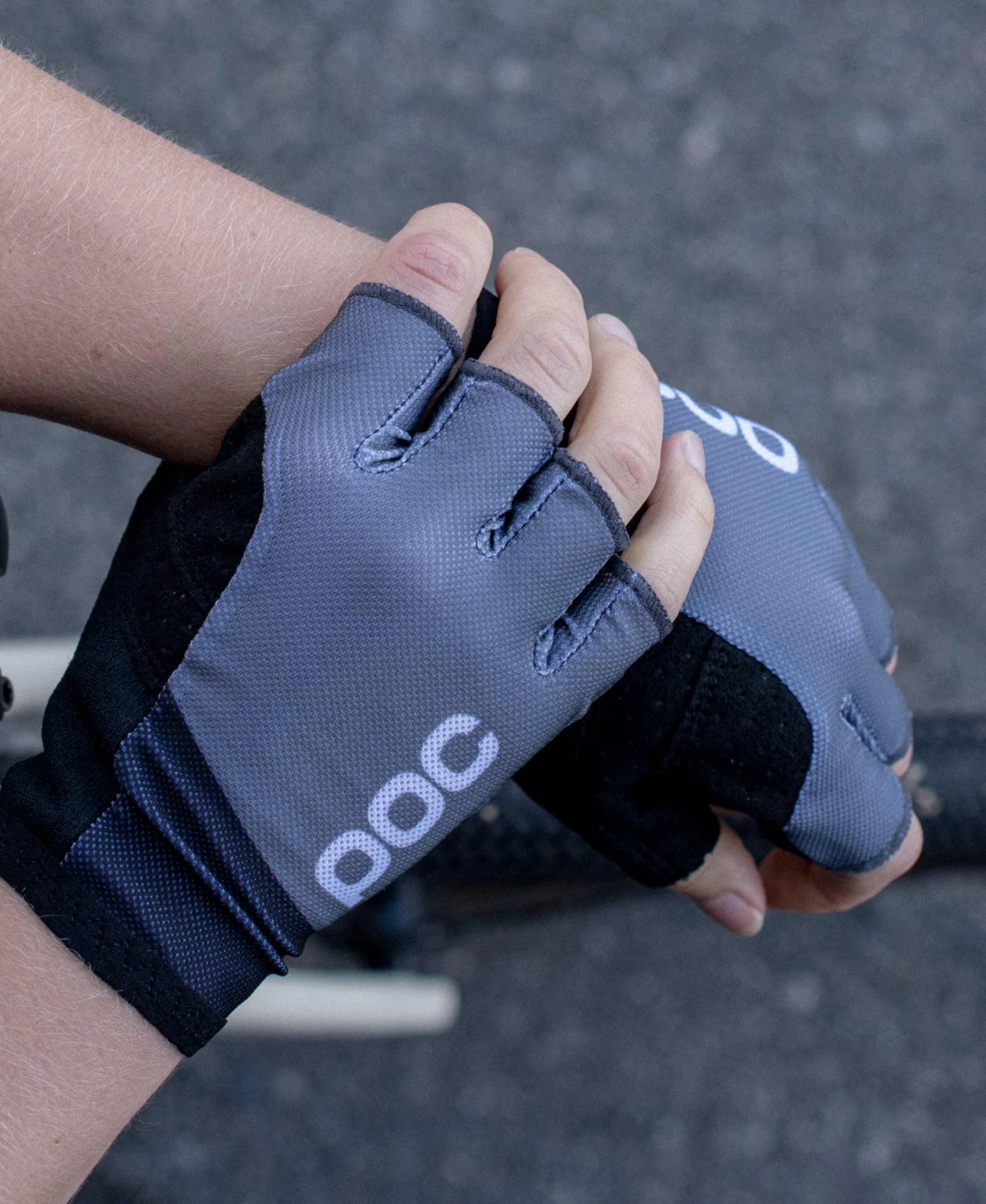 POC Essential Road Mesh Short Glove Gloves 16 POC Essential Road Mesh Short Glove Gloves