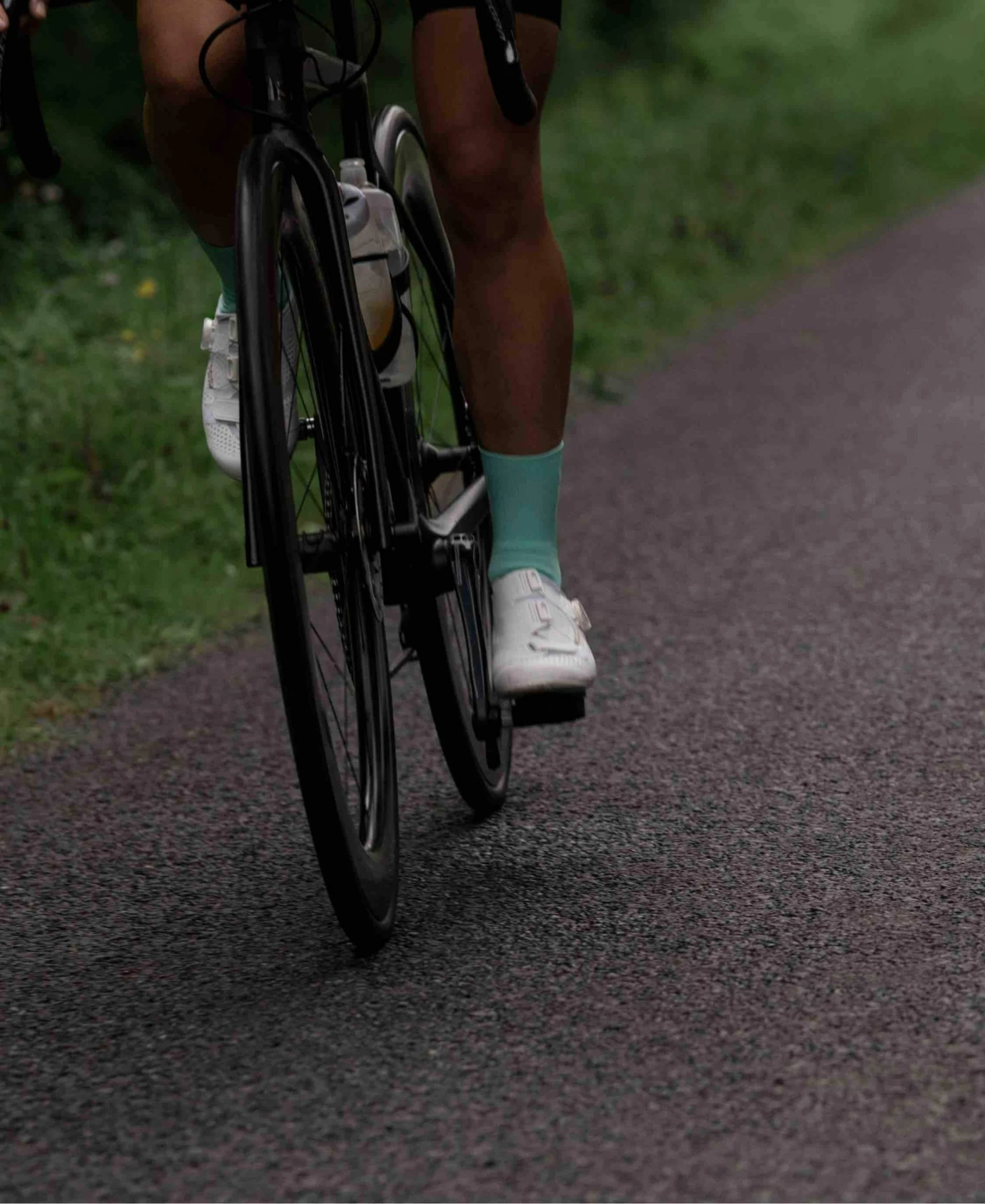 POC Accessories Soleus Lite Long Sock 5 POC Accessories Soleus Lite Long Sock